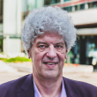 Portretfoto van Arie Teeuw
