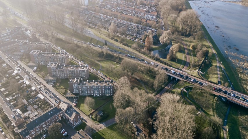 Luchtfoto van Arnhem (c)